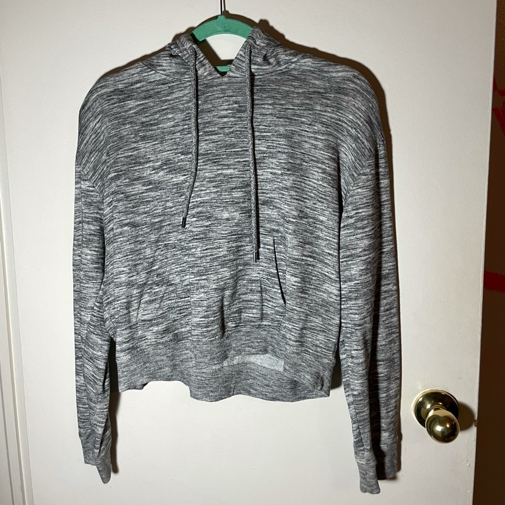 Cropped grey hoodie